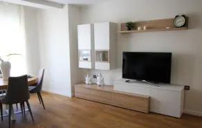 Expoholidays-Rueda Lopez apartamento de lujo - Image 2