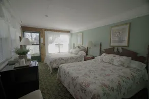 Betty Doon Hotel - Image 2