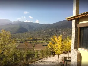 Olvios Hotel - Image 4