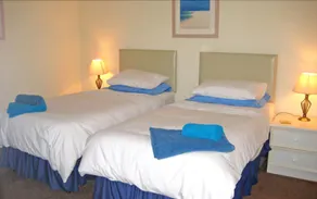 Honeysuckle Lodge - Image 4