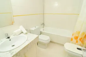 HomeHolidaysRentals Clarence - Costa Barcelona - Image 5