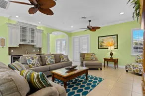 Delmar Dolphin, 3 Bedrooms, Sleeps 7, Bay Front, Pool, Elevator, WiFi, - Image 4