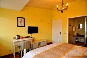 Wuzhen Yunzhu Light Luxury Hotel - Image 5