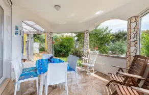 Awesome Apartment in Barbariga With 2 Bedrooms and Wifi - Image 2