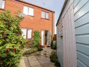 2 Waxham Court - Image 4
