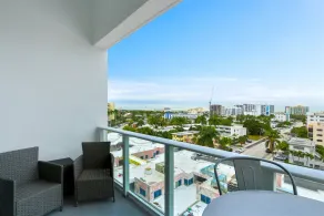 Top Fort Lauderdale Condo 7th Floor - Private and Sanitized, Hotel Amenities, Free Parking for Stays Over 27 Days, 400 ft From the Beach. Hosted by Super Host! - Image 5