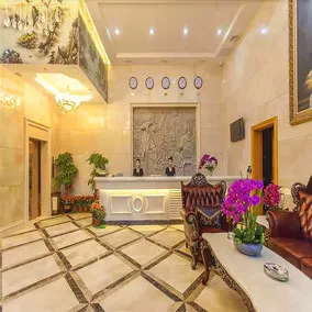 Pengcheng International Hotel (Shenzhen Putian Wuhe Metro Station) - Image 3