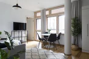 2ndhomes Deluxe Apt w Sauna & Balcony - Image 2