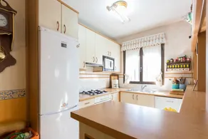 House With 4 Bedrooms in Viñaspre, With Wonderful Mountain View, Enclo - Image 2