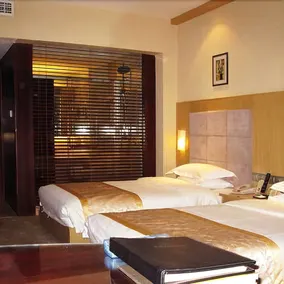 Longdu International Hotel - Image 5