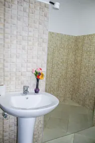 Sinzia Villas - Image 5