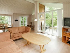 Serene Holiday Home in Saeby With Whirlpool - Image 2