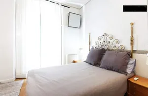 Apartment With one Bedroom in Madrid, With Balcony and Wifi - Image 4