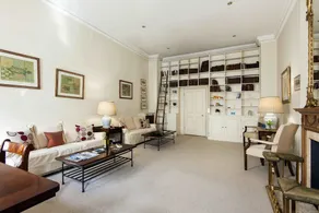 The Knightsbridge Nest - AMQ - Image 2