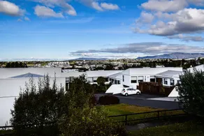 House B49 - Image 4