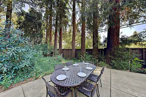 The Getaway on Dry Creek - Image 2