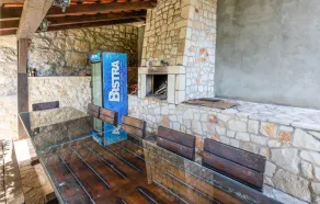 Stunning Home in Duboka With 5 Bedrooms, Wifi and Outdoor Swimming Pool - Image 2