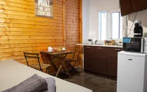 Fortress Jacuzzi Suites - Image 3