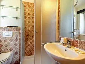 Beautiful Holiday Home in Dracevac With Terrace - Image 3