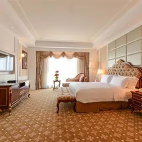 Binhai Jinshi International Hotel - Image 5