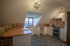 Lyde Cross Coach House - Image 5