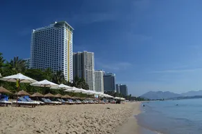Pearl Beach Hotel - Image 3