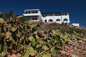 Donoussa Rooms - Image 2
