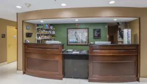 Studios and Suites 4 Less Western Branch - Image 2