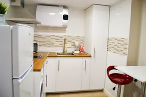 Leopoldo Cano Center - Image 3