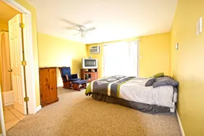 Crab Harbour 4 3 Bedroom Townhouse by RedAwning - Image 5