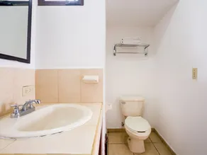 Hotel Jym by Oyo rooms - Image 2