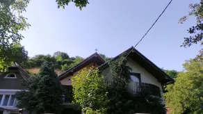 4 bedrooms chalet with lake view jacuzzi and furnished garden at Sibiel - Image 2