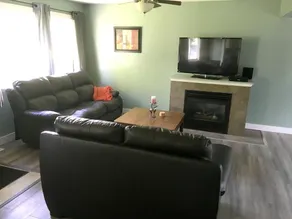 House with 2 bedrooms in Campbell River with wonderful mountain view furnished terrace and WiFi 6 km - Image 2