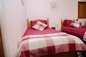 Holly Tree Farm Bed and Breakfast Macclesfield - Image 4