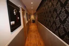 Hostal Noviciado - Image 4