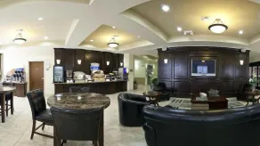 Holiday Inn Express Hotel & Suites La Porte - Image 3