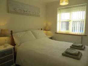 Rose Cottage, Gorgeous Accommodation - Image 4