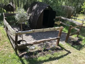Edinburgh Cabin Camping - Image 2