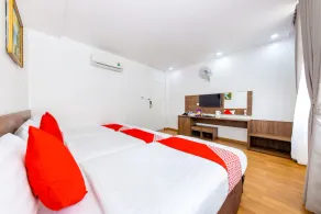 Homey Hotel by OYO Rooms - Image 2