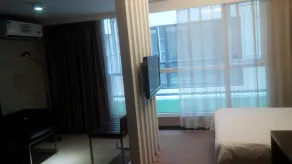 Jiashiting Hankou Railway Station Hotel - Image 2