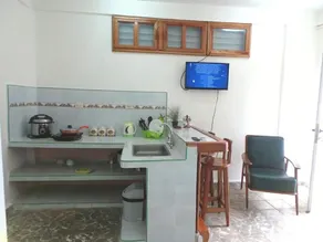 Green Apartment - Image 3