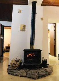 Apartment With one Bedroom in Jausiers, With Wonderful Mountain View, Furnished Garden and Wifi - 14 km From the Slopes - Image 2