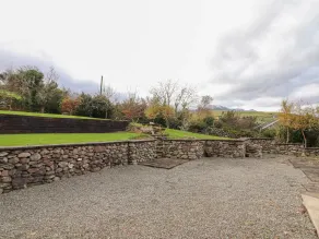 Silver Birch House - Image 3