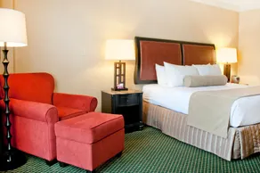 Pensacola Grand Hotel - Image 5