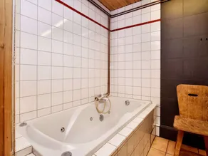 Lavish Holiday Home in Durbuy With Sauna - Image 5