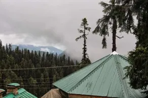 Green Retreat Hotel - Image 4