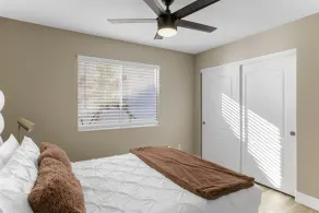 LA Mirada Modern Luxury Pool Retreat - Full Kitchen Jacuzzi 4 Bedrooms Trails Parks - Image 2