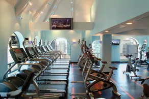New York Marriott East Side - Image 3