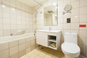 Best Hotel - Image 2