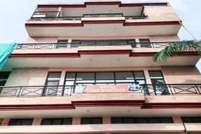Hotel Pal Regency by OYO Rooms - Image 4